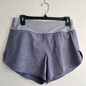 Athleta Women’s Shorts Size Small Color Light Purple